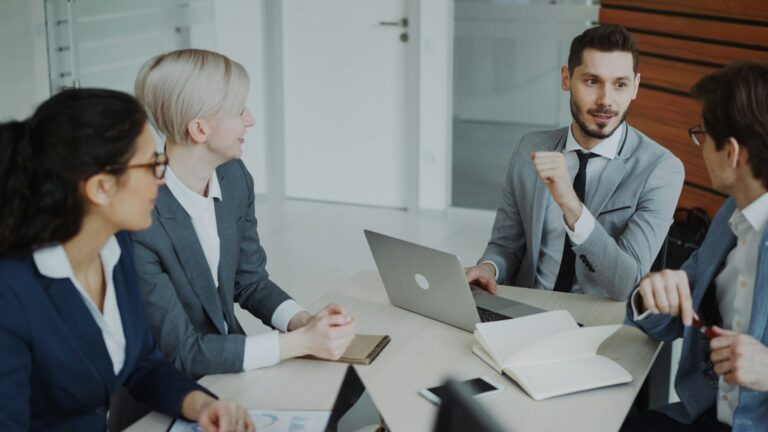 Qu’est-ce qu’un product owner ? rôle, missions et compétences en agile